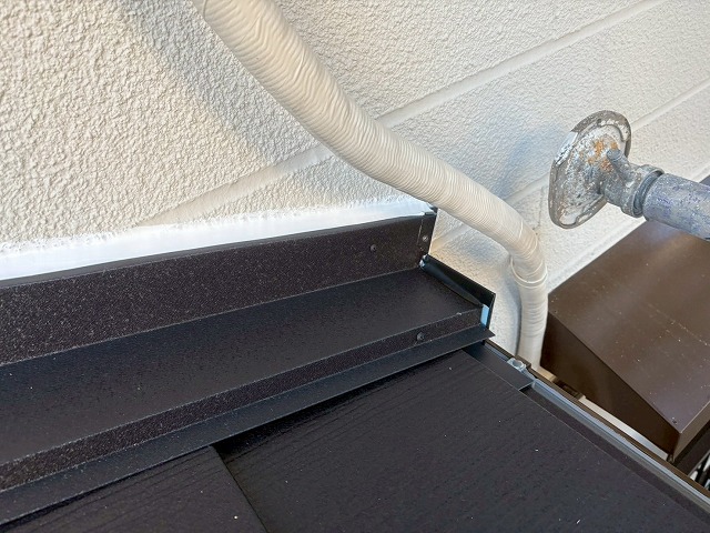 壁際の取り合い